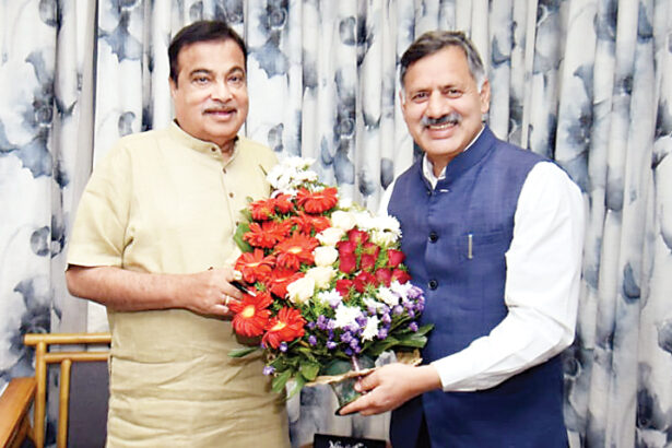 Technical Education Minister Rajesh Dharmani Meets Union Minister Nitin Gadkari in Nagpur