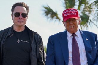 Trump to Buy Tesla Car in Support of Musk